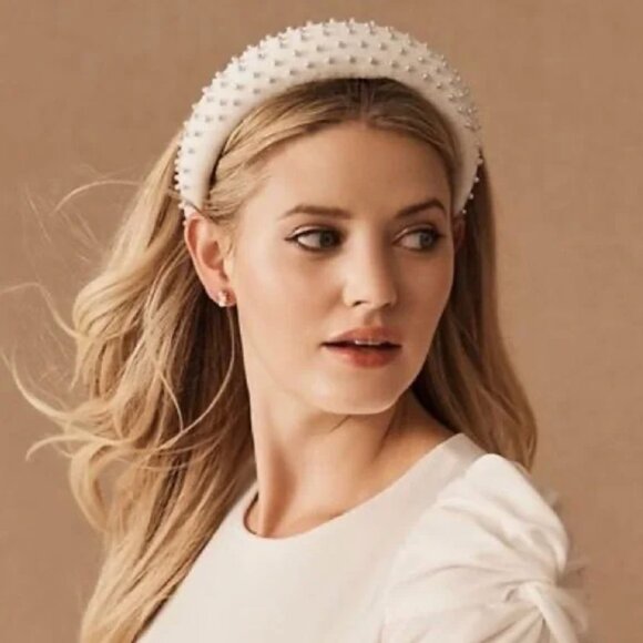 Lele Sadoughi Classic Velvet White Pearl Padded Headband OS main image 5